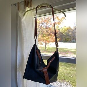 Texier navy canvas tote with leather straps